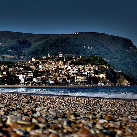 Caletta Del Conero Alojamento de Acomodação e Pequeno-almoço Numana