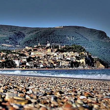 Caletta Del Conero Numana