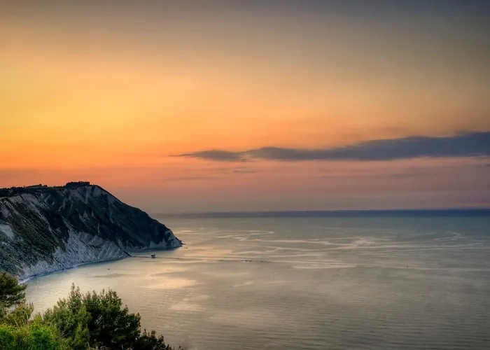 Caletta Del Conero 3*